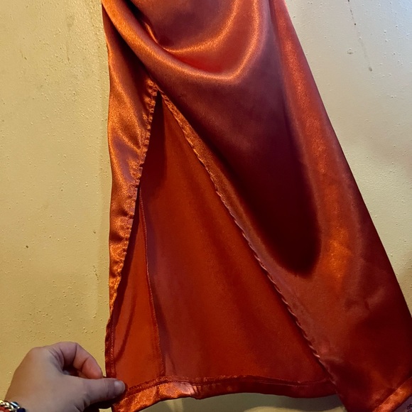 PrettyLittleThing, NWT Shiny and Curvy Dress, Size Small - Picture 8 of 13